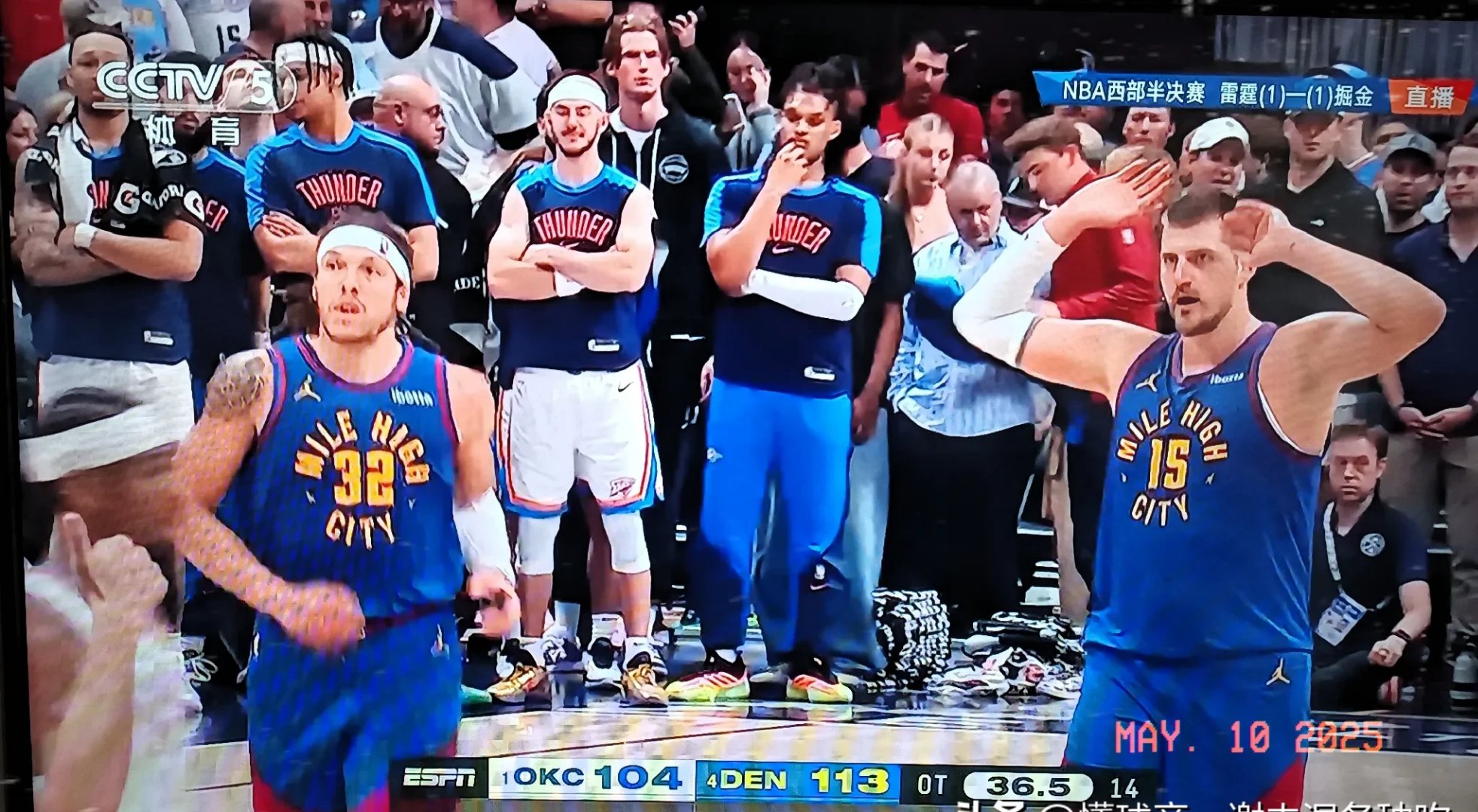 国王力克希腊男篮，克莱送出助攻