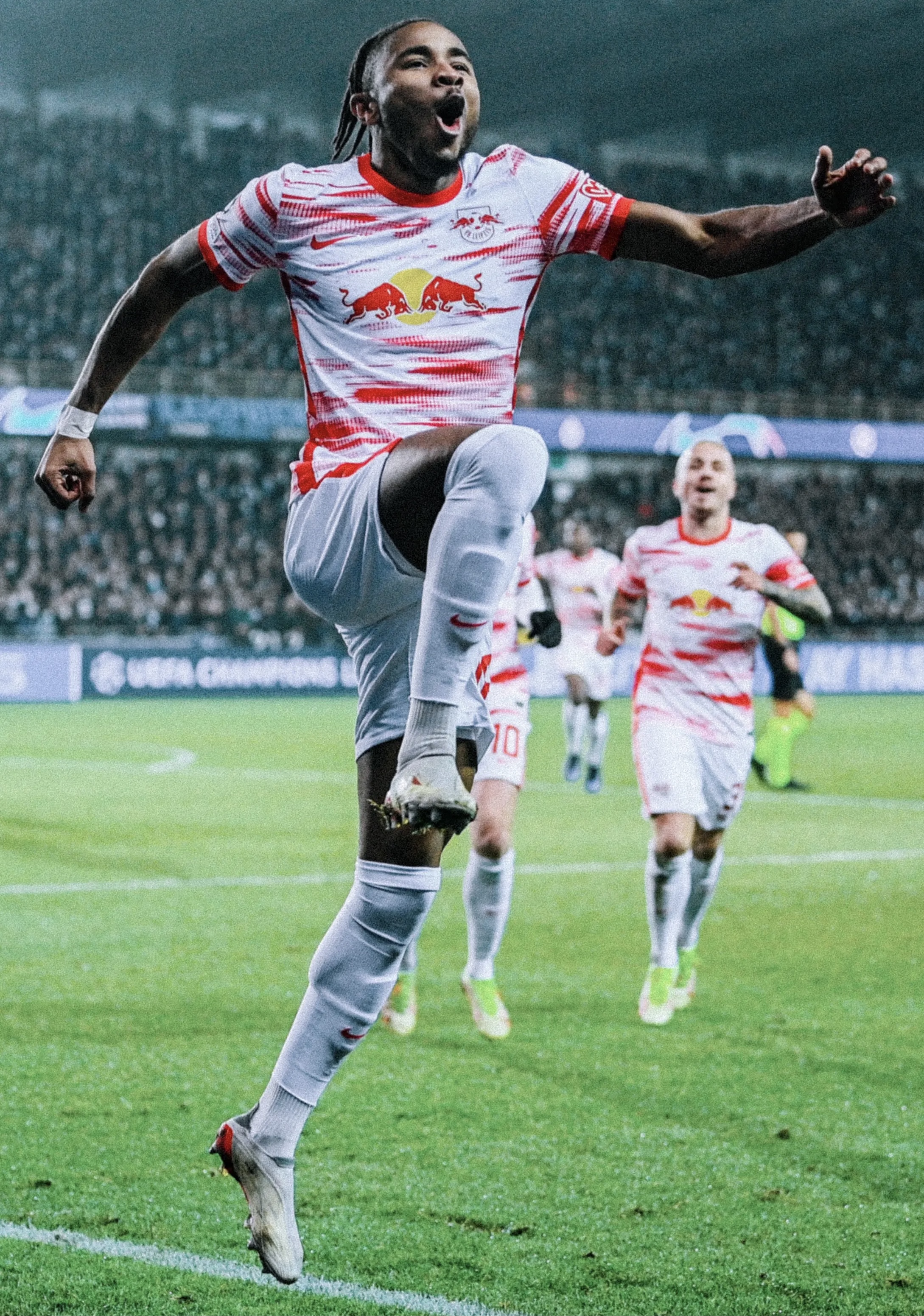 关于美国强势瑞士，恩昆库打破历史纪录的信息