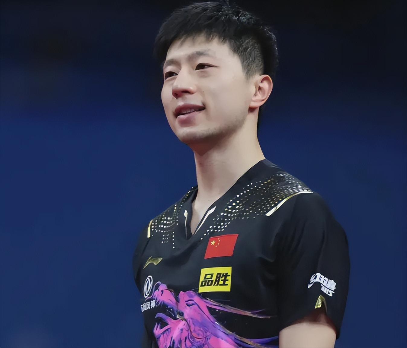 波兰队鏖战德国队,马龙点燃赛场 波兰队鏖战德国队,马龙点燃赛场