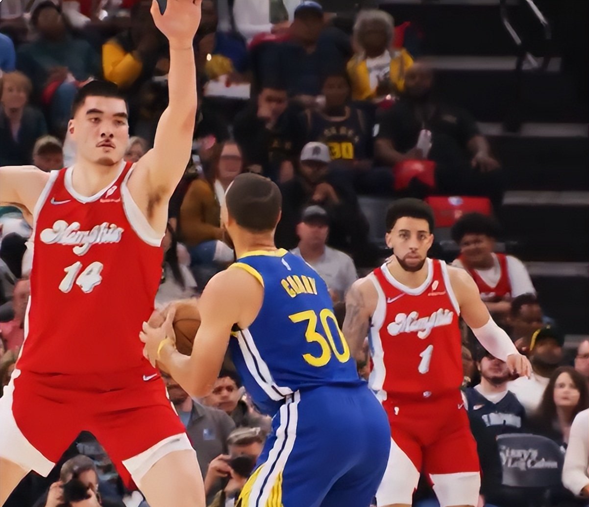 勇士险胜上海队,麦科勒姆带队取胜 勇士险胜上海队,麦科勒姆带队取胜