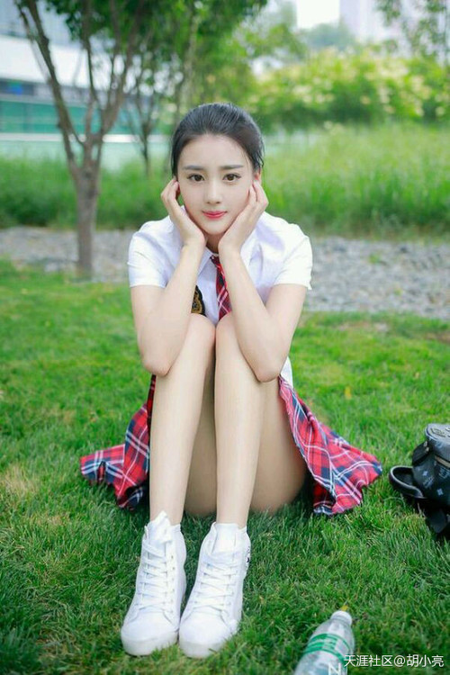 球场突袭夜，当波兰铁骑碾过德国战车，梁靖崑一球封神