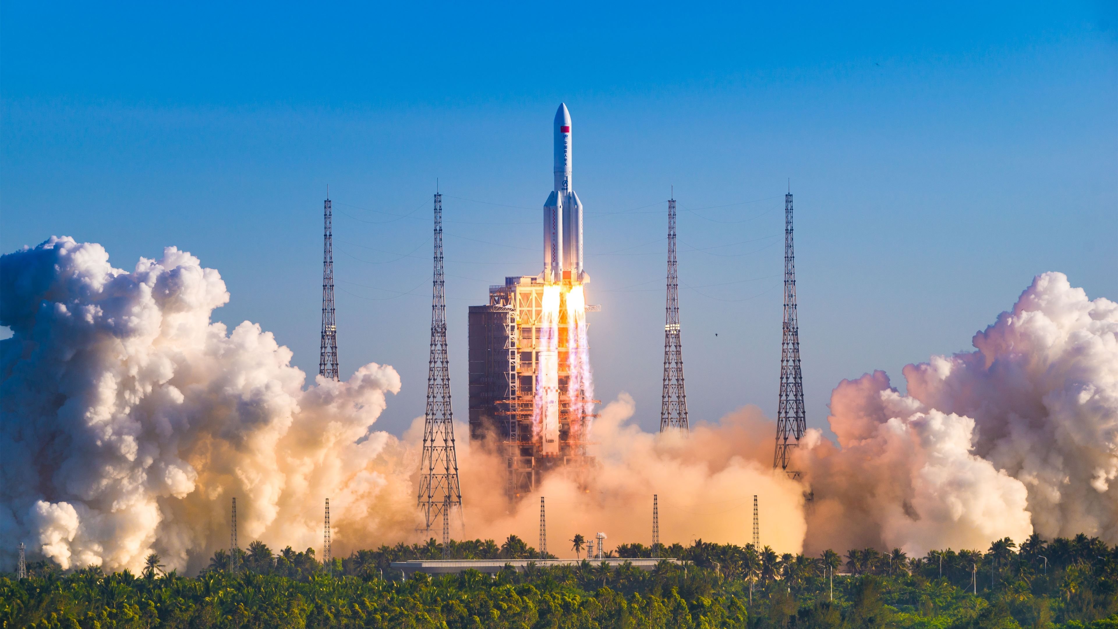 解锁红土思维，西西帕斯在温网的实验室里重写代码