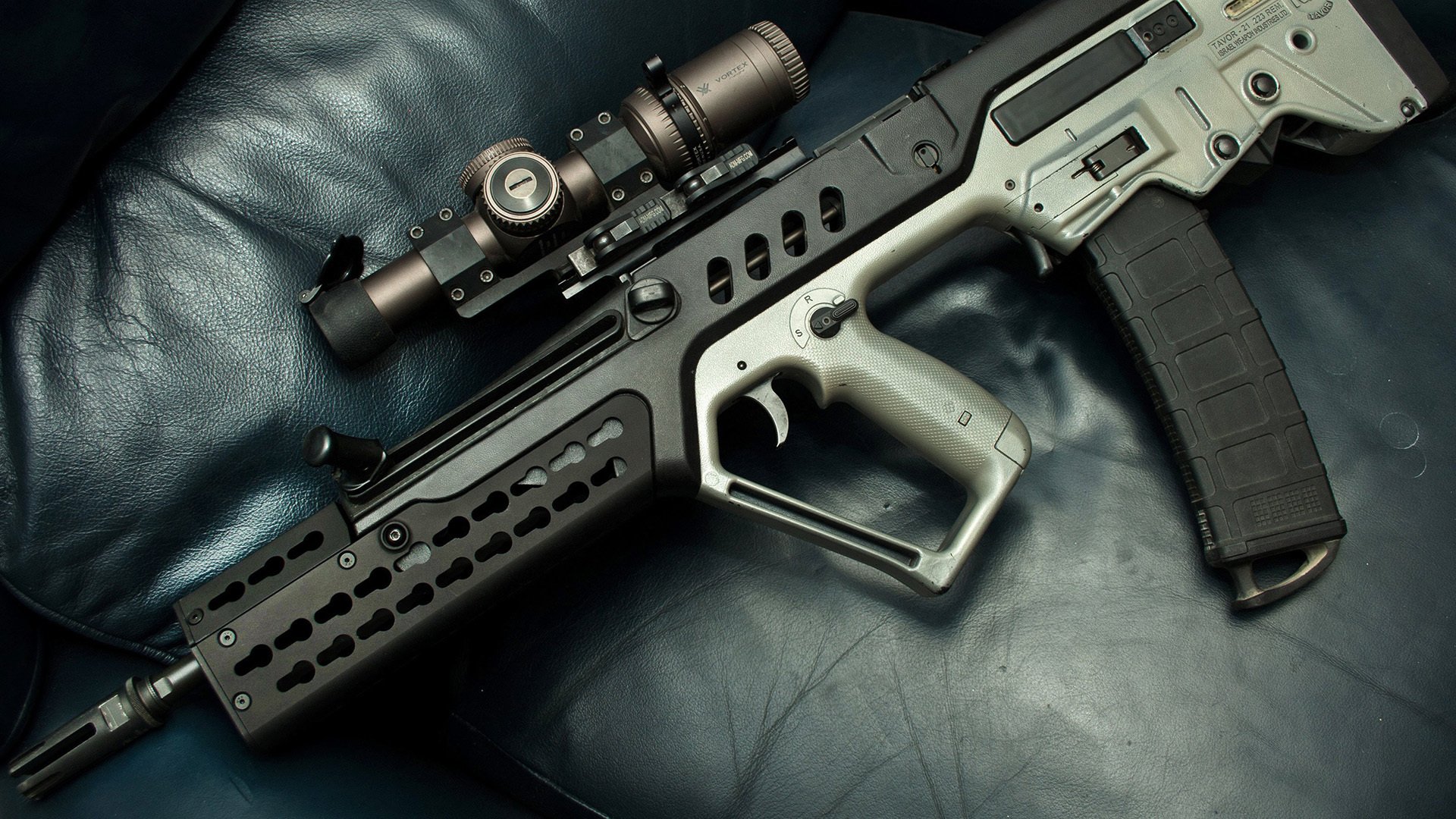 解锁红土思维，西西帕斯在温网的实验室里重写代码