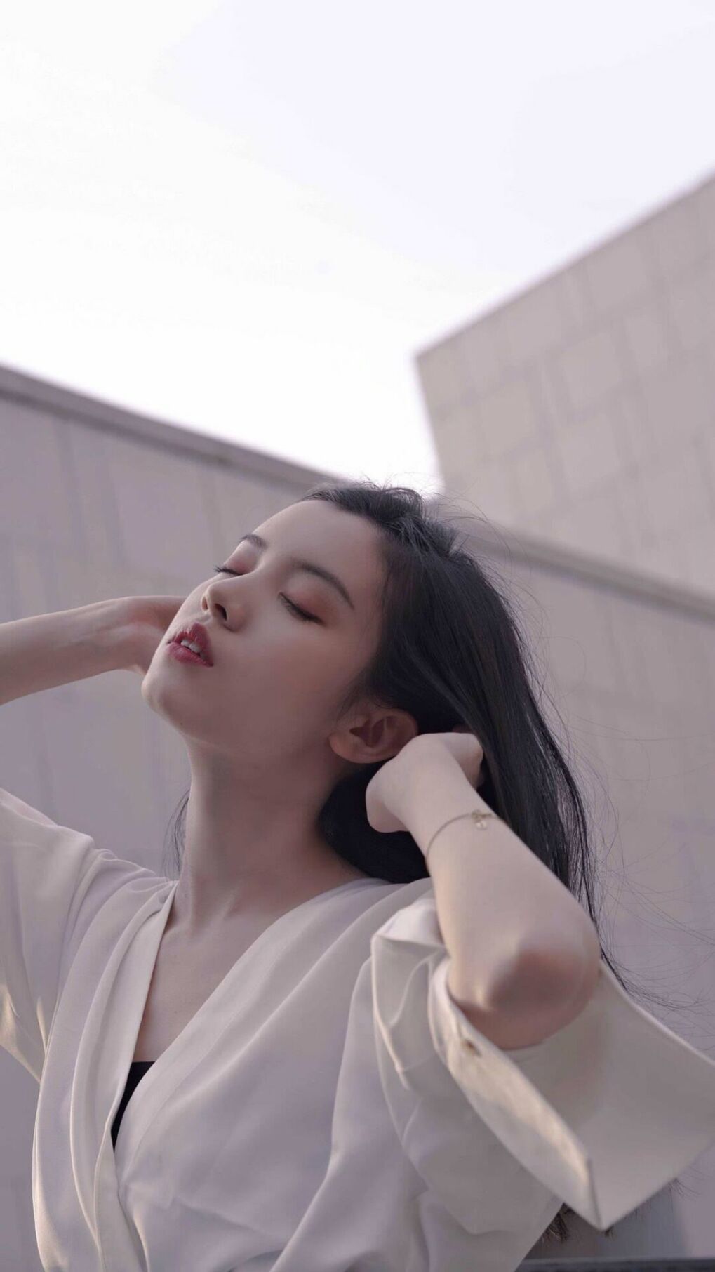 死神镰刀挥落关键战!杜兰特48分极限carry,篮网末节突围黄蜂锁胜局