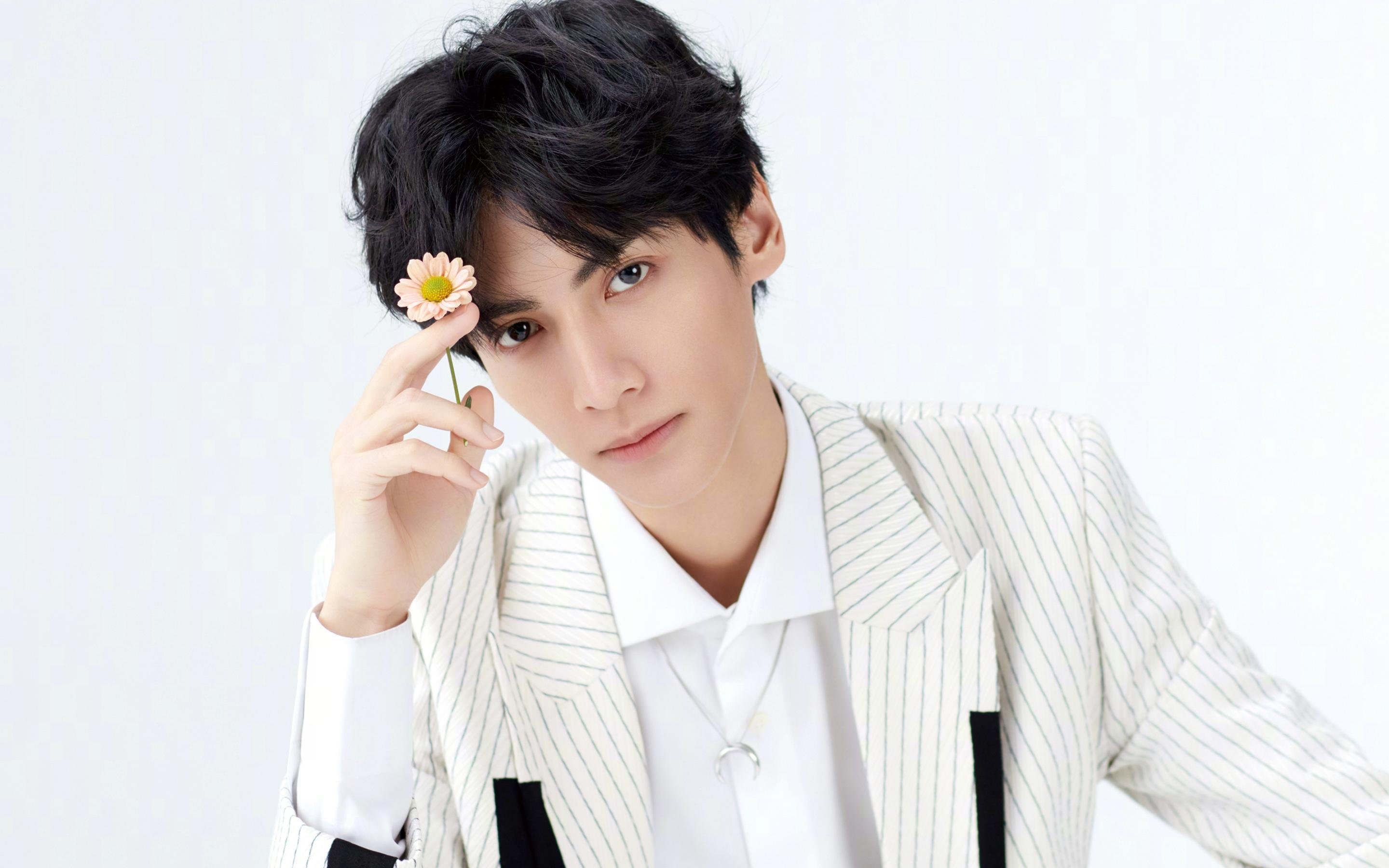 铁幕横亘安联,当拜仁的钢铁洪流,撞上被卡塞米罗锁死的拉丁探戈