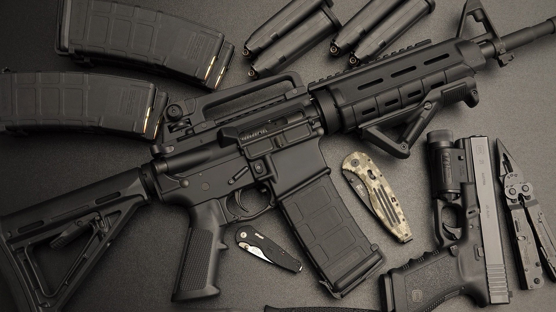 神兵天降,哈登擎天柱般的完美演出,雄鹿鏖战险胜掘金