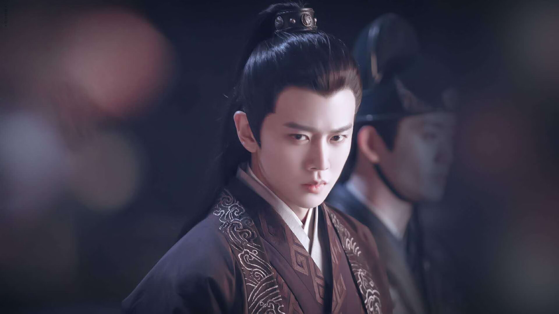 1.欧文的速度,不止于球场,当状态火热点燃F1年度争冠之夜